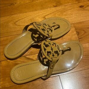 Tory Burch Tan Leather Cutout Logo Thong Sandals